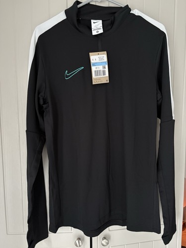 Mens nike half - mens, medium