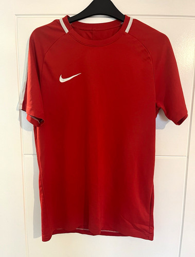 Nike dri fit - men’s, m