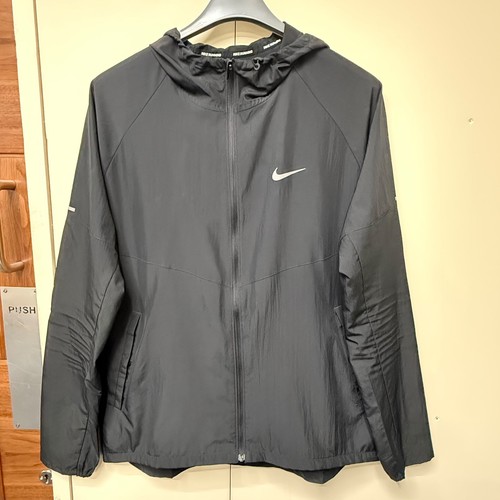 Nike mens black medium repel - black,
