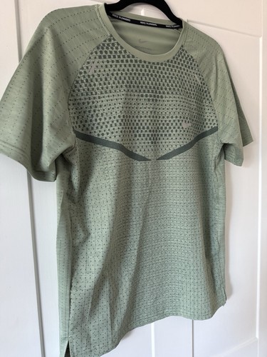 Nike khaki green - nike, top