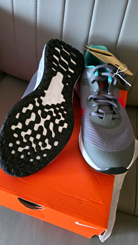 Nike revolution - 6, (gs)