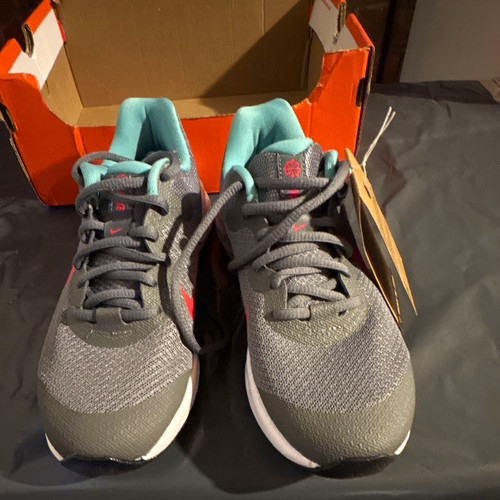 Nike revolution - 6, (gs)